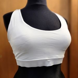 🍓 Forever 21 Sports Bra